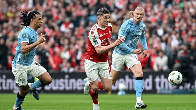 Gyokeres chỉ được 4.9 điểm ở trận Arsenal vs Man City
